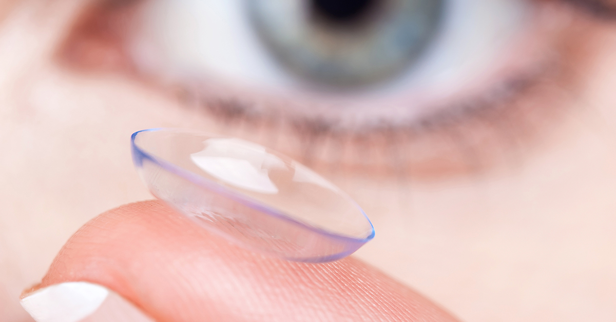 Simple Contacts vs. 1800 Contacts Insider Envy